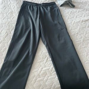 Nike thermal pants